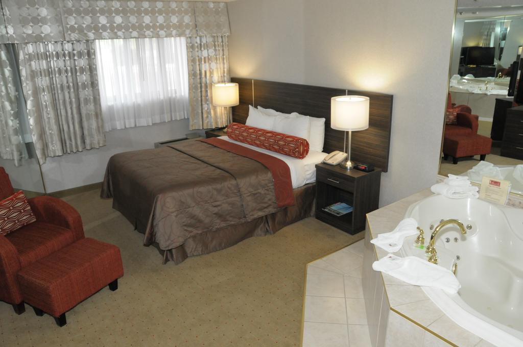 Admiral Inn Берлингтон Экстерьер фото