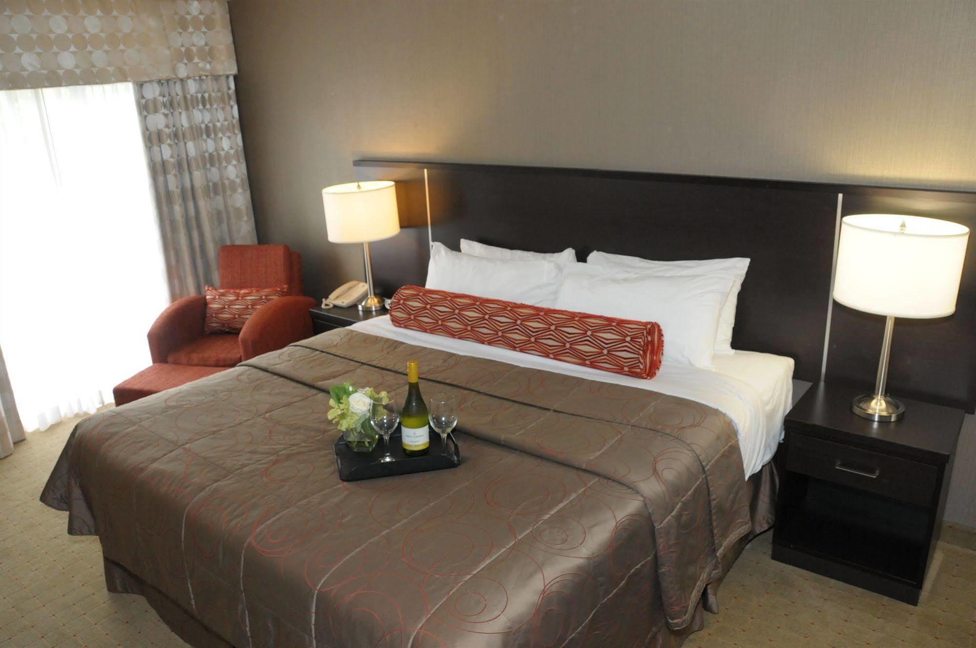 Admiral Inn Берлингтон Экстерьер фото