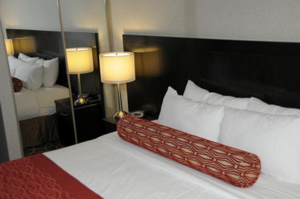Admiral Inn Берлингтон Экстерьер фото